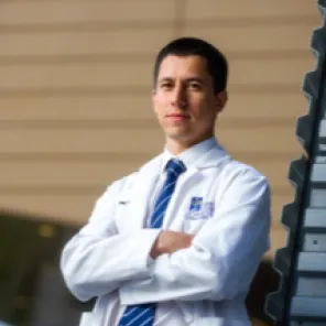 headshot of Luiz Bertassoni